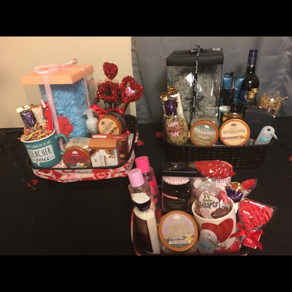 Valentine’s Day Baskets